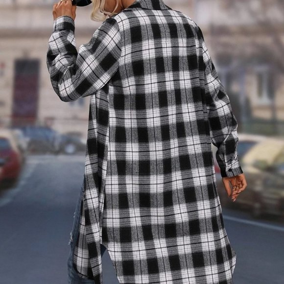 Plaid Print button down casual shacket - Picture 3 of 4